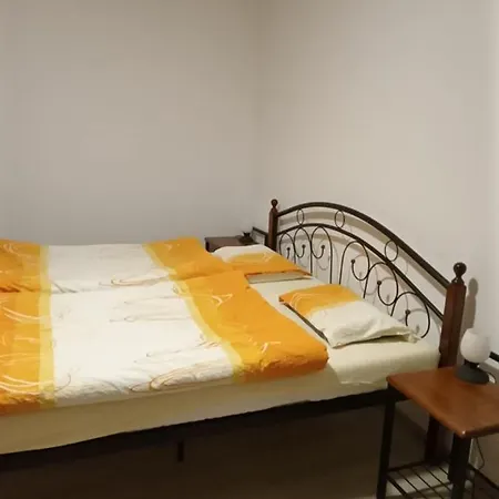 V Centru Apartment *